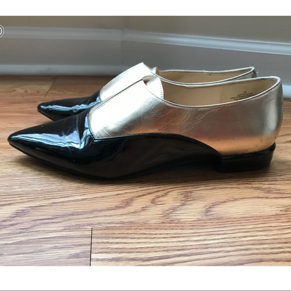 Nine West Flats - Picture 2 of 5